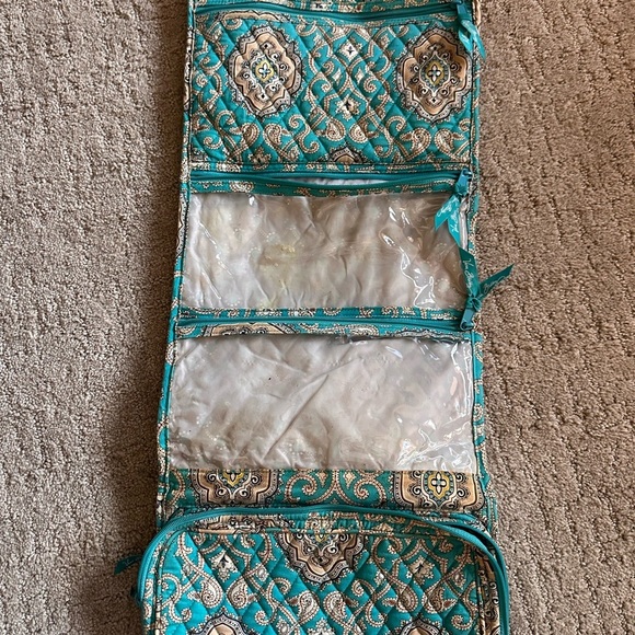 Teal Vera Bradley hanging toiletry travel organizer - Picture 6 of 6